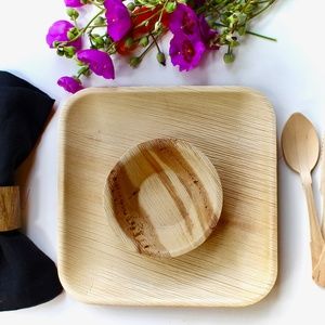 COPY - palm leaf plates 10 pic 10" square - 10 pic 5" bowl and 30 pice cutlery…